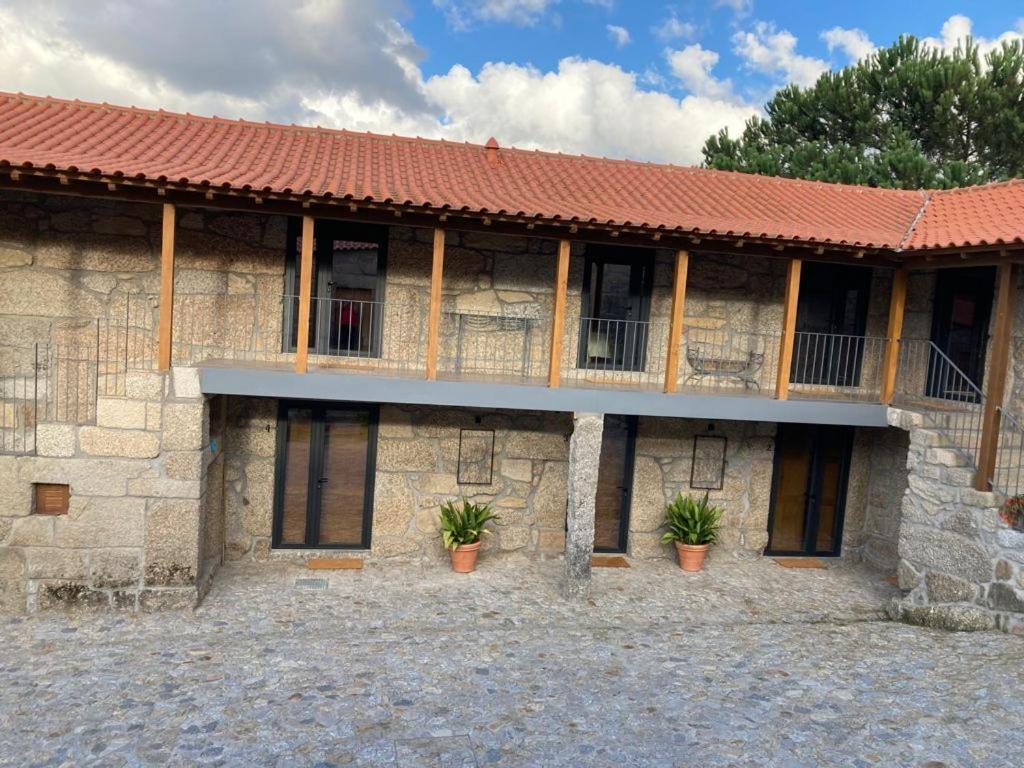 Quinta Do Pinheiro Villa Guimaraes Exterior photo